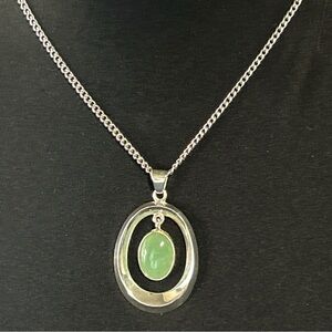 VINTAGE Mexico Fidencio Serrano Sterling 950 Silver‎ Oval Jade Pendant